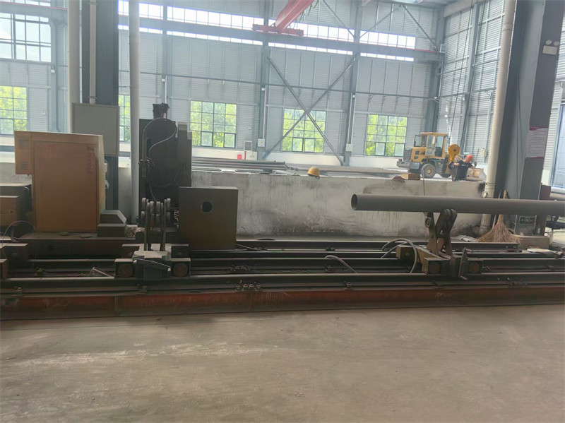 湖北九首建筑 | 相贯线切割机