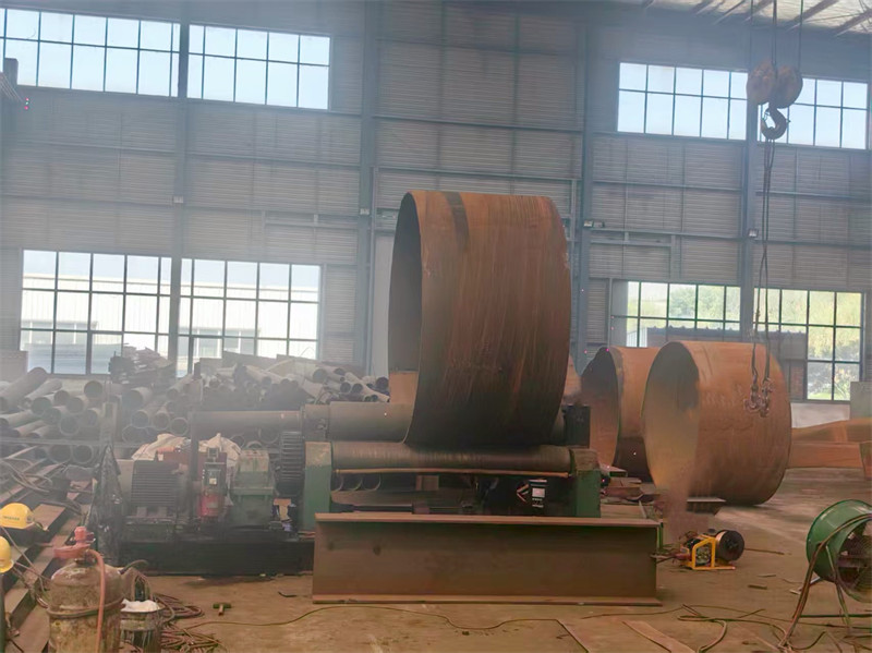 湖北九首建筑 | 卷板机